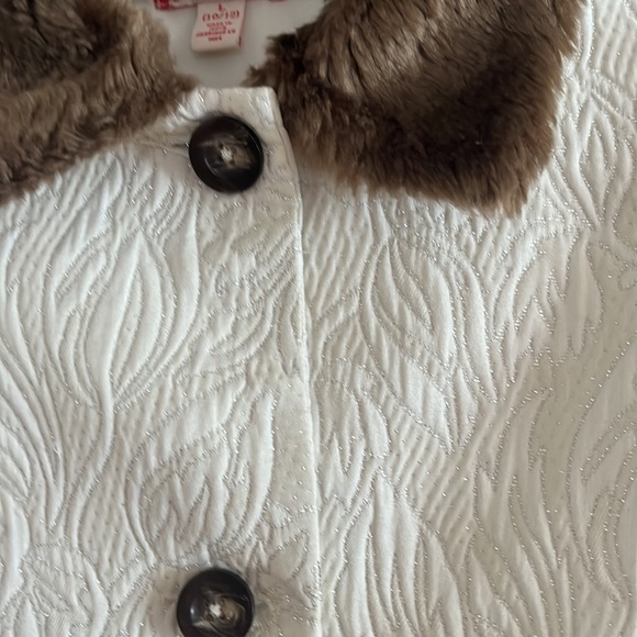 GIRLS beige HOLIDAY dress coat from Nordstrom’s - Picture 7 of 9